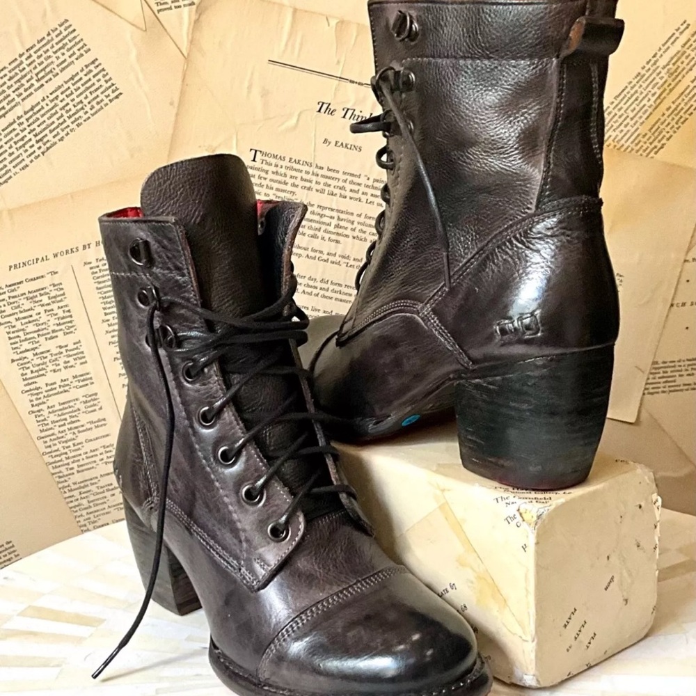 Free People Bed Stu Brooklyn Lace Up Ankle Boot Black Rustic Leather - Picture 5 of 10
